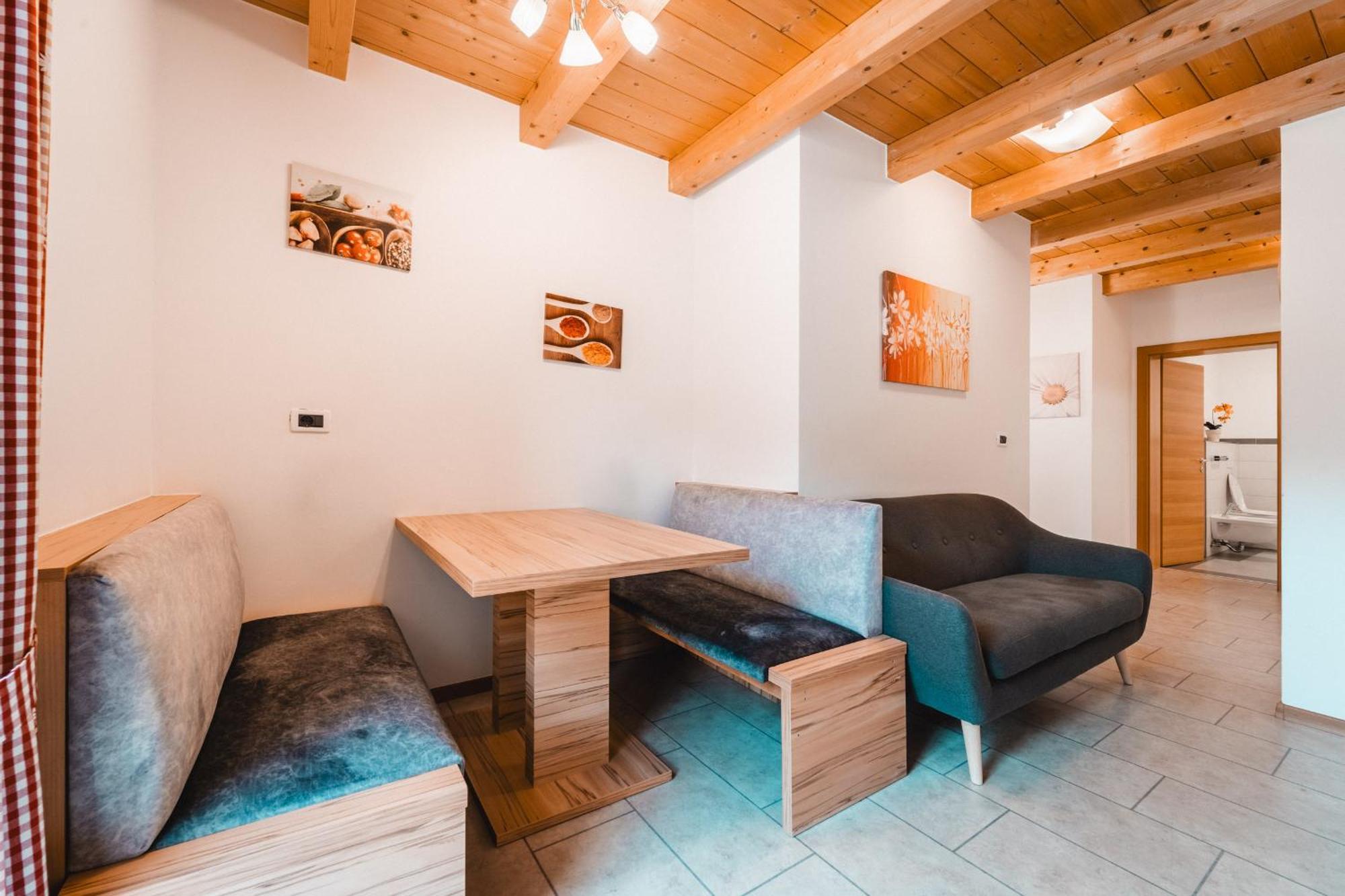 Almresidenz Unterrain -1 Km By Car Distance Ski Slopes Kronplatz Olang Exterior photo