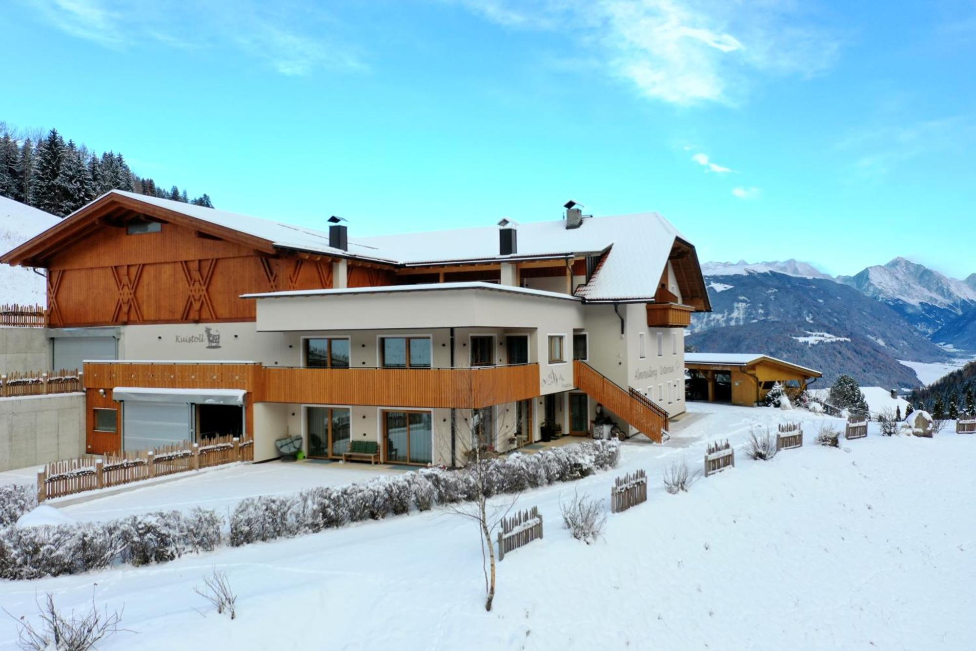 Almresidenz Unterrain -1 Km By Car Distance Ski Slopes Kronplatz Olang Exterior photo
