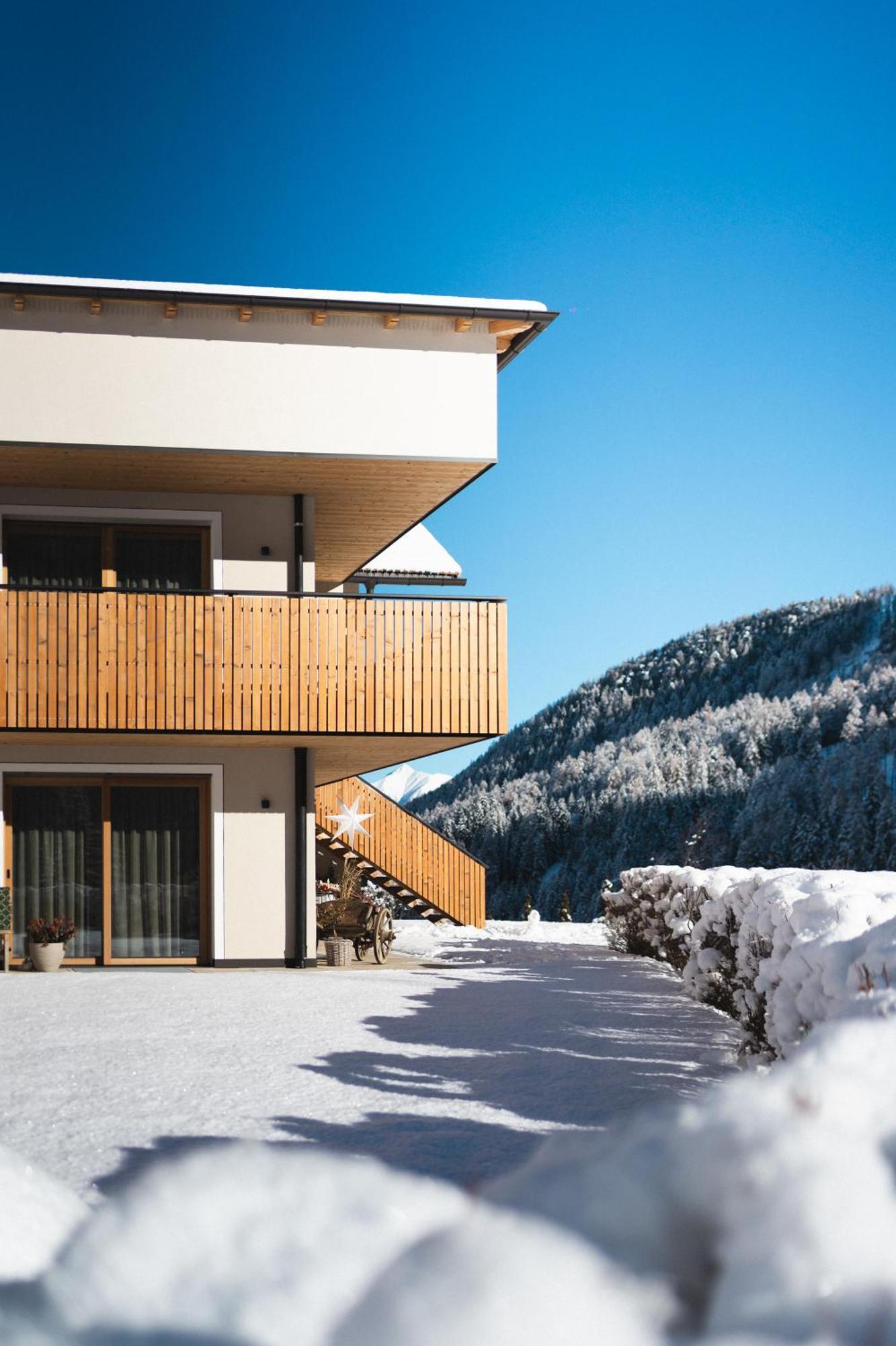 Almresidenz Unterrain -1 Km By Car Distance Ski Slopes Kronplatz Olang Exterior photo