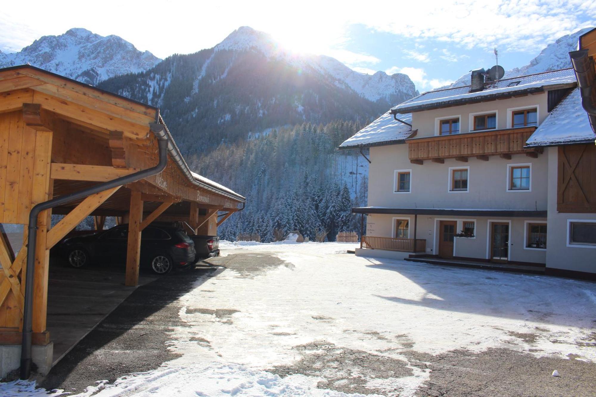Almresidenz Unterrain -1 Km By Car Distance Ski Slopes Kronplatz Olang Exterior photo